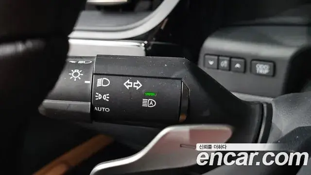 Lexus ES300h 2026 — ფოტო 36/36
