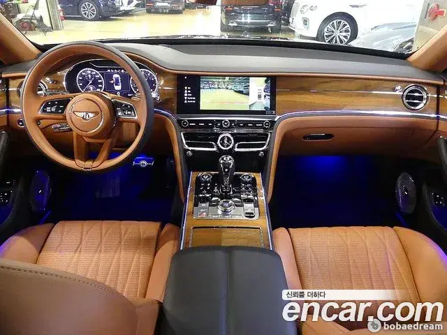 Bentley Flying Spur 2022 — Фото 3/20