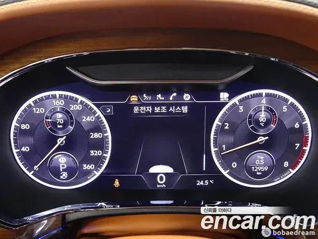 Bentley Flying Spur 2022 — Фото 5/20