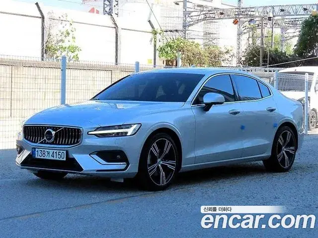 Volvo S60 2021 — Фото 20/20