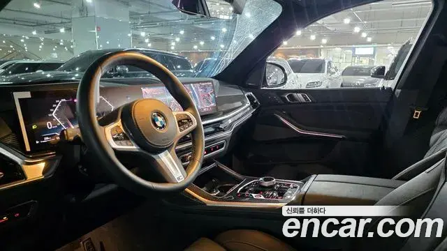 BMW X7 2025 — Photo 5/15