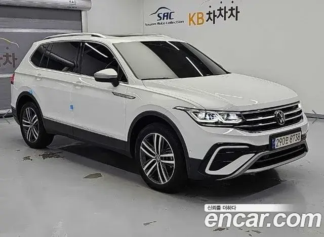 Volkswagen Tiguan Allspace 2023 — Фото 4/20