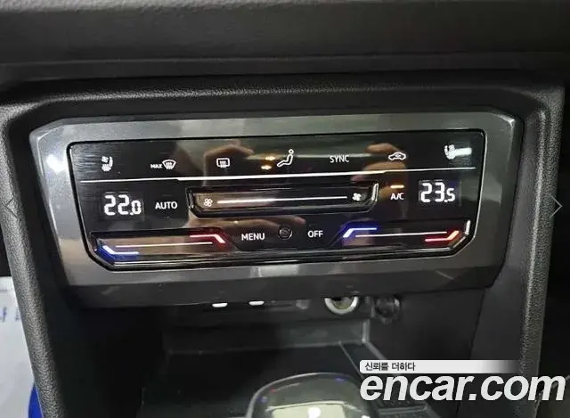Volkswagen Tiguan Allspace 2023 — Фото 9/20