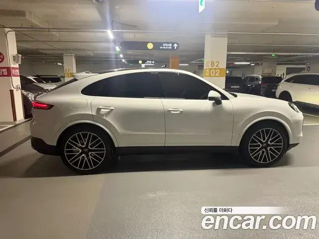 Porsche Cayenne 2025 — Фото 17/17