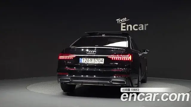 Audi A6 2022 — Фото 4/20