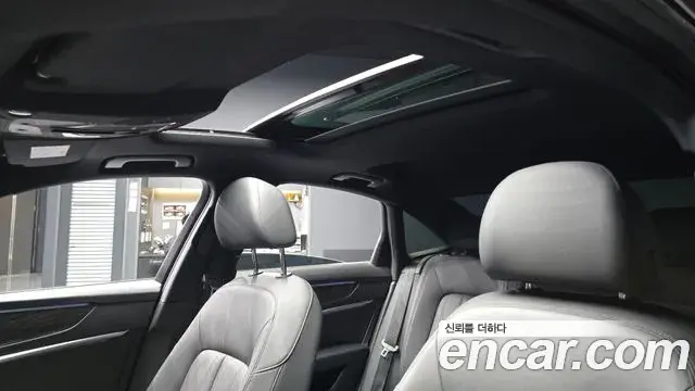 Audi A6 2022 — Фото 17/20