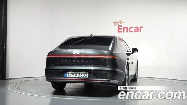 Hyundai Grandeur 2023 — Фото 4/20