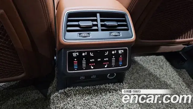 Audi A6 2021 — Фото 17/20