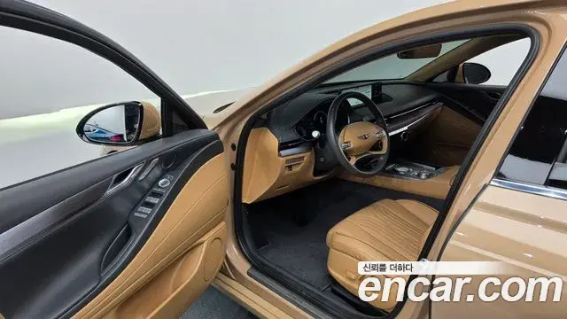 Genesis Electrified G80 2021 — Photo 10/20
