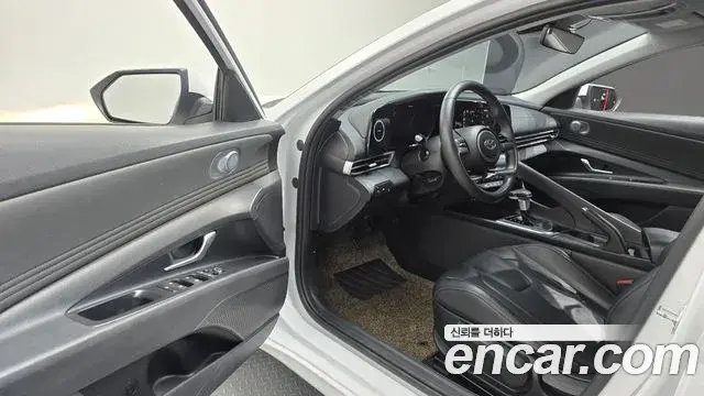 Hyundai Avante 2020 — Фото 10/20