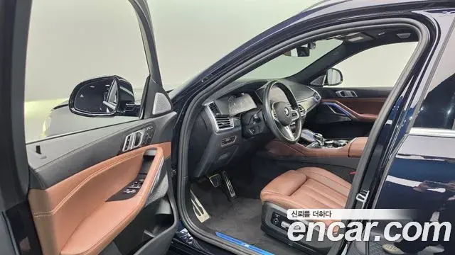BMW X6 2021 — Photo 9/20
