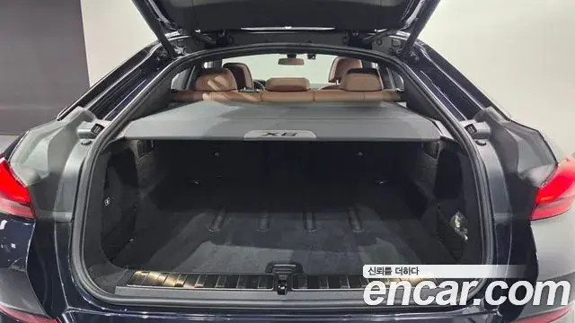 BMW X6 2021 — Photo 16/20