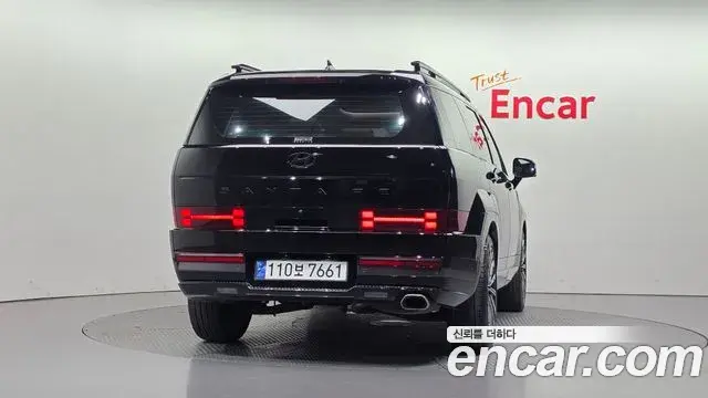 Hyundai Santa Fe 2023 — Photo 4/20