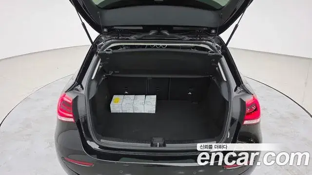 Mercedes-Benz A-Class 2020 — Фото 20/20