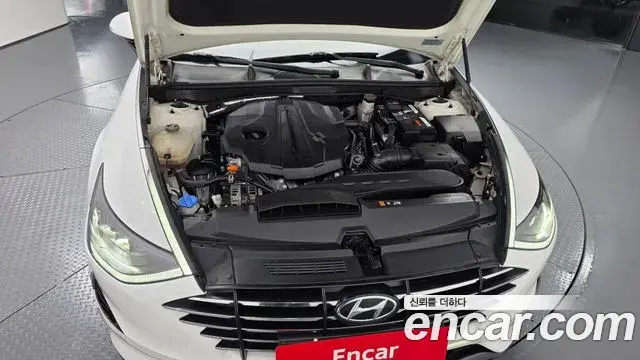 Hyundai Sonata 2019 — Фото 6/20