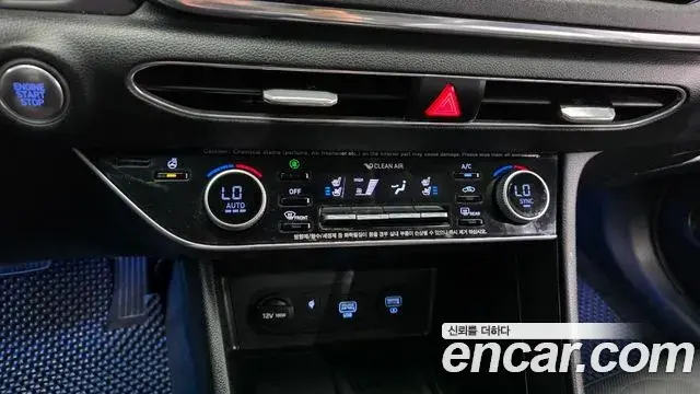 Hyundai Sonata 2019 — Фото 17/20