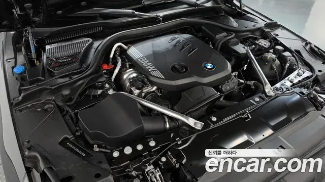 BMW 5 Series 2025 — Фото 6/20