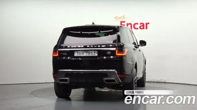 Land Rover Range Rover Sport 2018 — Фото 4/20