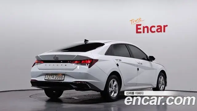 Hyundai Avante 2021 — Фото 2/20