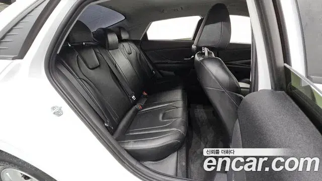 Hyundai Avante 2021 — Фото 11/20