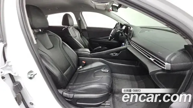 Hyundai Avante 2021 — Фото 12/20