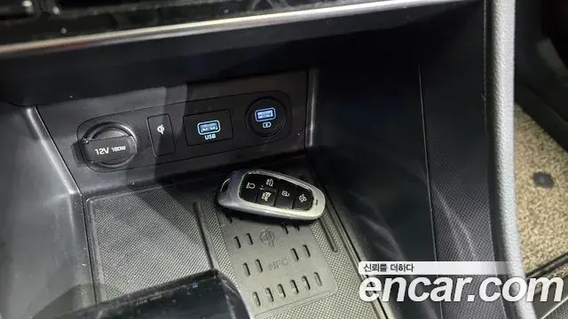Hyundai Sonata 2019 — Фото 12/20