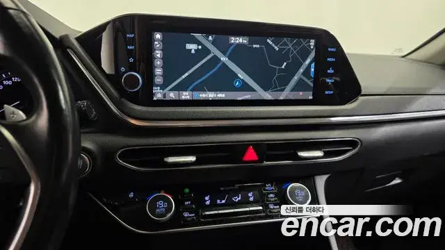 Hyundai Sonata 2019 — Фото 13/20