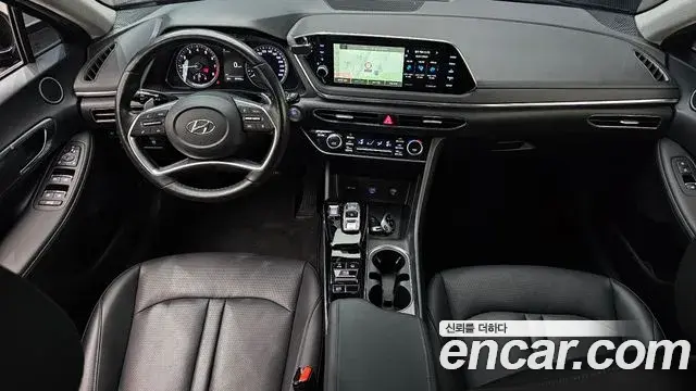 Hyundai Sonata 2022 — Фото 7/20