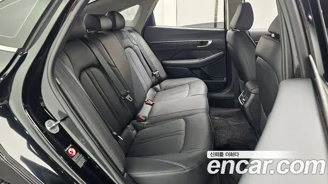 Hyundai Sonata 2022 — Фото 11/20