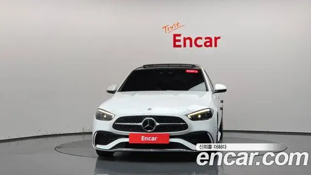 Mercedes-Benz C-Class 2023 — Фото 3/20