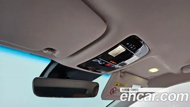 Hyundai Grandeur 2023 — Photo 16/20