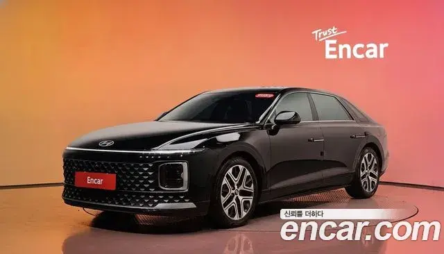 Hyundai Grandeur 2023 — Photo 1/20