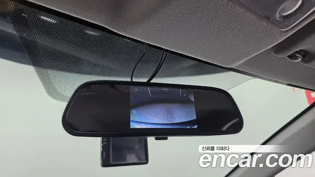 Toyota Prius C 2018 — Фото 17/20