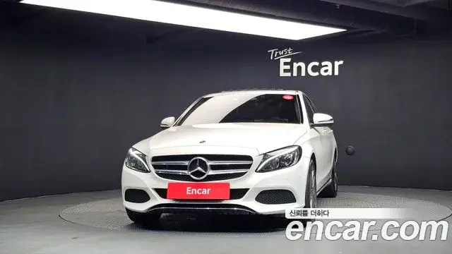 Mercedes-Benz C-Class 2018 — Фото 3/20