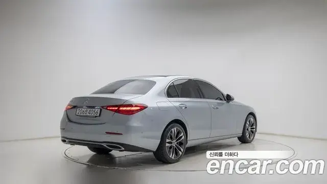 Mercedes-Benz C-Class 2025 — Фото 1/18
