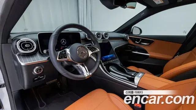 Mercedes-Benz C-Class 2025 — Фото 12/18