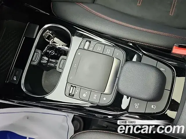 Mercedes-Benz A-Class 2021 — Фото 17/20