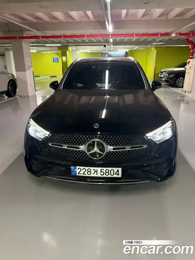Mercedes-Benz GLC-Class 2023 — Фото 1/5