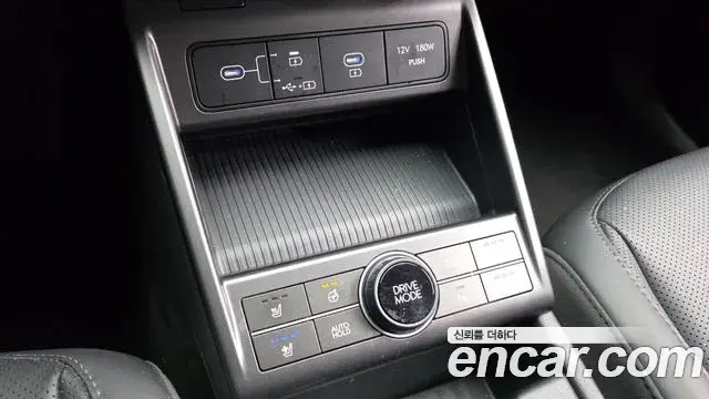 Hyundai Kona 2025 — Фото 18/20