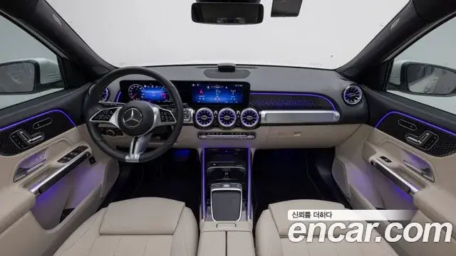 Mercedes-Benz GLB-Class 2025 — Фото 6/18
