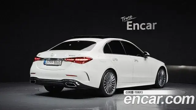 Mercedes-Benz C-Class 2023 — Фото 2/20