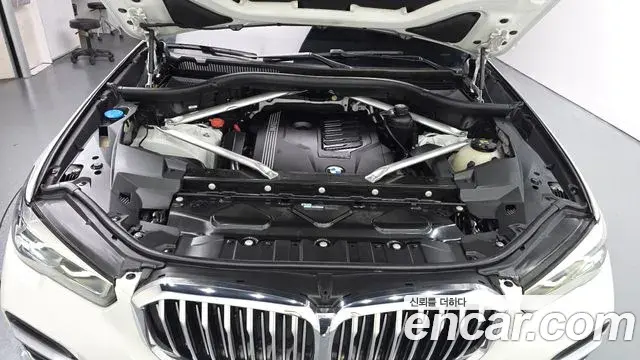 BMW X5 2020 — Фото 6/20