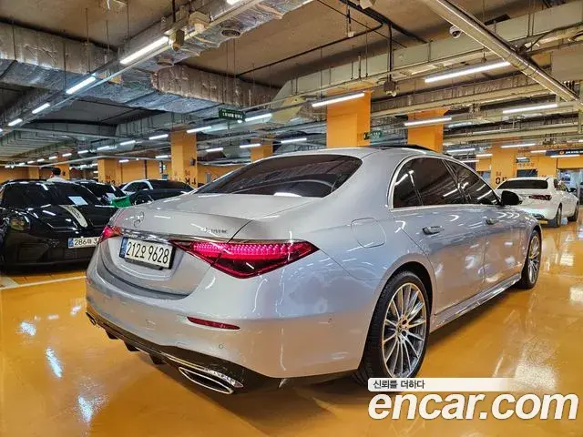 Mercedes-Benz S-Class 2021 — Фото 4/20