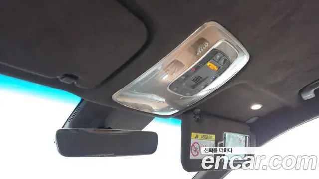 Genesis Electrified G80 2020 — Photo 18/20