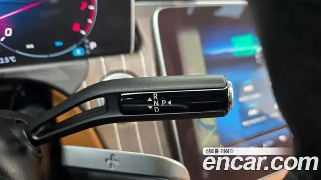 Mercedes-Benz E-Class 2024 — Şəkil 9/20