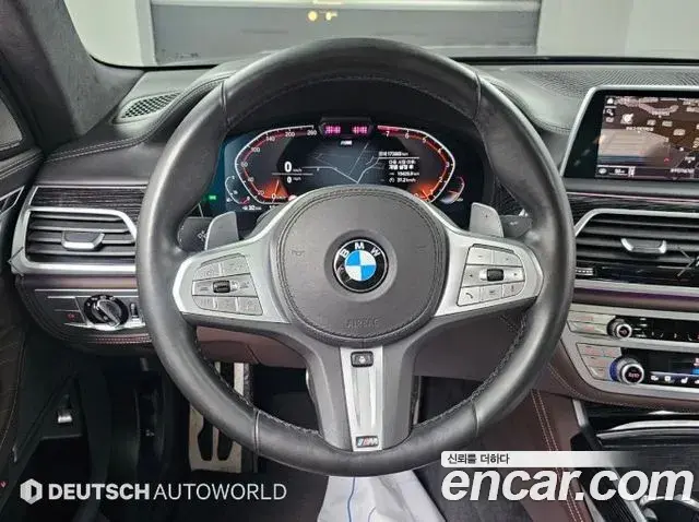 BMW 7 Series 2020 — Фото 13/20