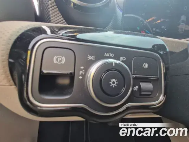 Mercedes-Benz A-Class 2022 — Фото 14/17