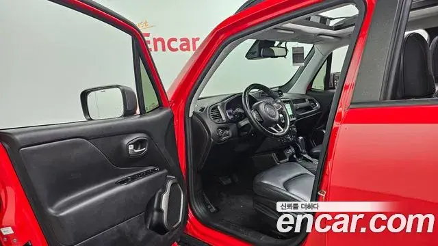 Jeep Renegade 2021 — Şəkil 18/20