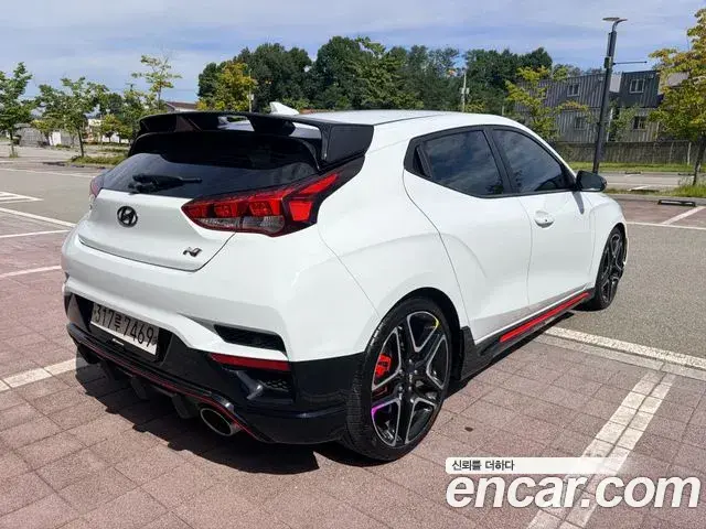 Hyundai Veloster 2020 — ფოტო 12/17