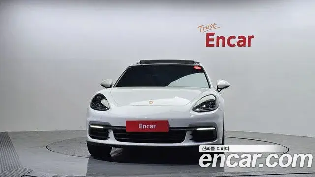 Porsche Panamera 2020 — Şəkil 16/20
